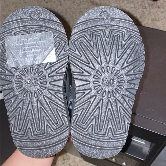 COPY - Ugg short boots, new. 7 - Picture 5 of 5